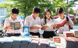 Phát triển thư viện số - bồi đắp văn hoá đọc và kỹ năng số cho học sinh