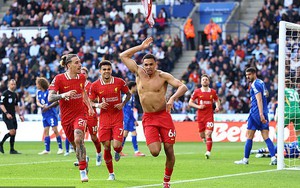 Tranh cãi về Alexander-Arnold sau bàn thắng đưa Liverpool chạm tay vào ngôi vương Ngoại hạng Anh