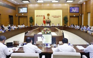 Tinh gọn bộ máy: Trung ương ban hành đồng bộ các văn bản, địa phương khẩn trương thực hiện nhiệm vụ