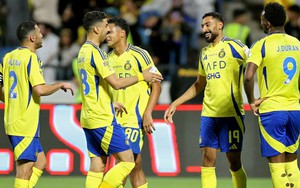 Rượt đuổi kịch tính, Al Nassr thắng phút chót trong ngày vắng Ronaldo, tiếp tục đua vô địch