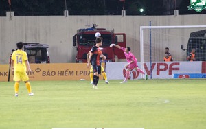 HLV Nguyễn Việt Thắng: ‘Văn Lâm chưa bao giờ là thủ môn không tốt’