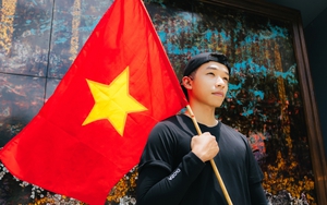 Họa sĩ Lê Hữu Hiếu: 'Tôi hạnh phúc khi nhìn thấy niềm tự hào trong mắt khán giả'