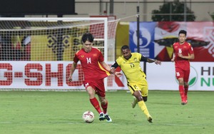 Malaysia bất ngờ đổi sân đấu, chơi ‘canh bạc tất tay’ với đội tuyển Việt Nam