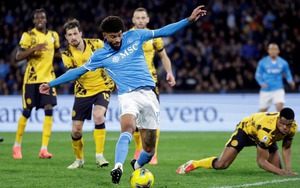 Cuộc đua Scudetto giữa Inter và Napoli hứa hẹn kịch tính tới phút chót