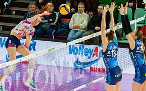 Từ chủ công vô danh, nữ VĐV bóng chuyền vụt sáng thành ngôi sao hay nhất của giải bóng chuyền hàng đầu thế giới