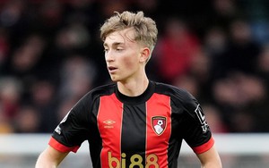 7 CLB danh tiếng theo đuổi trung vệ trẻ của Bournemouth