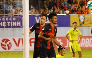 Đội bóng của Văn Lâm, Hoàng Đức đứng trước cơ hội đi vào lịch sử