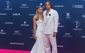 Nam thần Hy Lạp và mỹ nhân quần vợt Tây Ban Nha rộ tin đồn về hôn lễ trong mơ