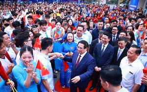 Thủ tướng Phạm Minh Chính: Đổi mới sáng tạo và chuyển đổi số không phân biệt giới tính, tuổi tác, tôn giáo