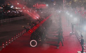 Hình ảnh Sơ duyệt lễ diễu binh, diễu hành kỷ niệm 50 năm Ngày Giải phóng miền Nam thống nhất đất nước