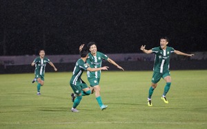 Công Phượng lập 3 siêu phẩm đá phạt trong 6 ngày, báo tin vui cho HLV Kim Sang Sik