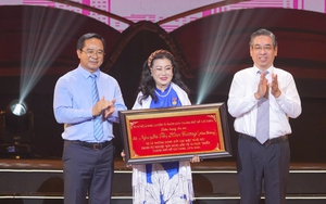 NSND Kim Cương - Trái tim dành cho yêu thương