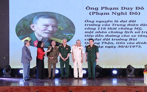 11h30 ngày 30-4-1975: Cảm xúc vỡ òa của người trong cuộc trong khoảnh khắc lịch sử