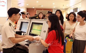 Sân bay quốc tế Nội Bài bước vào ngày cao điểm dịp nghỉ lễ 30-4 và 1-5