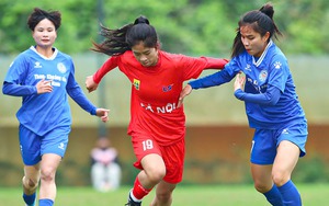 Nhìn nữ Hà Nội, lo về… World Cup