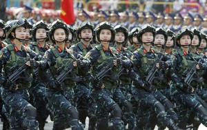 Lễ kỷ niệm, diễu binh diễu hành 50 năm Ngày giải phóng miền Nam, thống nhất đất nước