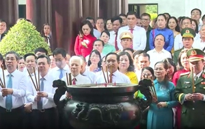 Lãnh đạo Thành phố Hồ Chí Minh dâng hương giỗ Tổ Hùng Vương