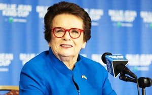 Huyền thoại quần vợt nữ đầu tiên tỏa sáng trên Đại lộ Danh vọng Hollywood