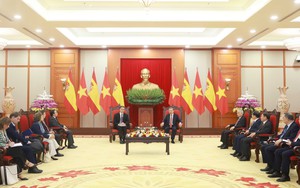 Tổng Bí thư Tô Lâm tiếp Thủ tướng Vương quốc Tây Ban Nha