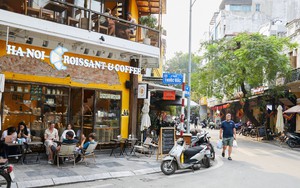 Vỉa hè, lòng đường ở Hà Nội vẫn liên tục bị lấn chiếm