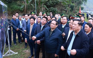 Thủ tướng chỉ đạo đẩy nhanh tiến độ dự án đường sắt Lào Cai - Hà Nội - Hải Phòng