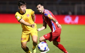 Thắng CLB TP.HCM trên sân khách, HLV Chu Đình Nghiêm chỉ ra điểm yếu của đối thủ