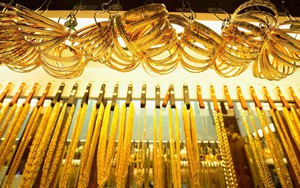 Giá vàng hôm nay: Tiến triển trong đàm phán Mỹ-Trung đẩy giá vàng đi xuống