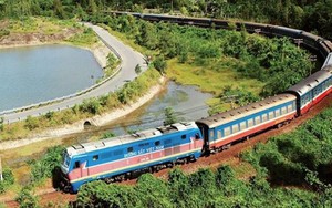 Triển khai các nhiệm vụ để khởi công tuyến đường sắt Lào Cai - Hà Nội - Hải Phòng trong tháng 12/2025