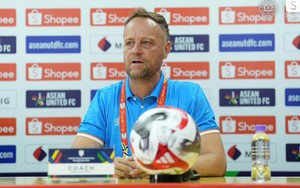 HLV Mano Polking tôn trọng Buriram, thắc mắc vì sao CAHN không được đá lượt về trên sân nhà