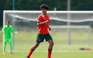 Con trai Ronaldo ra mắt U15 Bồ Đào Nha trong chiến thắng 4-1, được MU và một loạt CLB để mắt