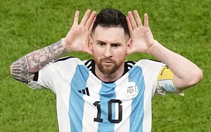 Messi được gọi lên tuyển quốc gia, đối đầu với đội bóng của HLV Argentina tại vòng loại World Cup
