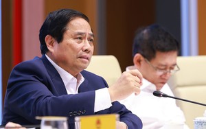 Thủ tướng Phạm Minh Chính: Tổng rà soát tài khoản ngân hàng, sim điện thoại để phòng ngừa tội phạm lừa đảo trực tuyến