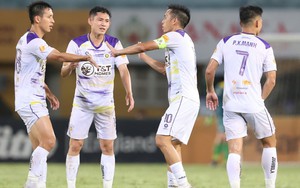 Văn Quyết tỏa sáng, Hà Nội FC đại thắng TP HCM, tiếp tục đua vô địch V-League