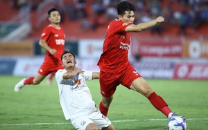 HLV châu Âu nói bàn thua của Thể Công là 'ngớ ngẩn', thất vọng về trận hòa Bình Định