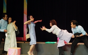 “Ghen”: Bữa tiệc đậm vị, đầy lôi cuốn của sân khấu 5B về hôn nhân, ngoại tình