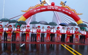 Khởi công, khánh thành nhiều công trình chào mừng Ngày sinh Chủ tịch Hồ Chí Minh