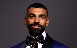 Salah quyết phá kỷ lục và làm nên lịch sử với Liverpool khi nhận giải thưởng cá nhân danh giá