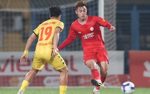 Tiền vệ Thể Công hồi hộp trở lại đội tuyển Việt Nam