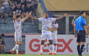 Thắng thuyết phục CAHN trong trận derby thủ đô, Hà Nội FC khiến Nam Định chưa thể đăng quang sớm