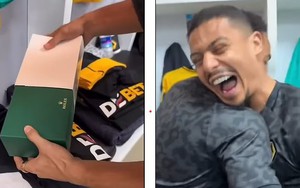 Tiền đạo sắp gia nhập MU 'chơi lớn', tặng quà chia tay xịn cho đồng đội