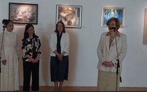 Tham quan nước Nga qua tranh của một họa sĩ Việt Nam