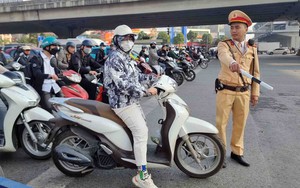 Nhiều người dân ở Hà Nội đã thay đổi ý thức khi tham gia giao thông