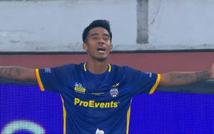 Thắng MU 1-0, đội ASEAN All-Stars của HLV Kim Sang Sik giành Cúp ở Malaysia