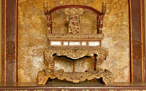 Huế báo cáo kết quả công tác khắc phục vụ việc bảo vật quốc gia “Ngai vua triều Nguyễn” bị xâm hại