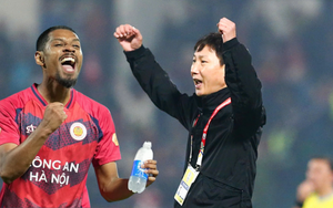 Sao Việt kiều bắn tín hiệu đến HLV Kim Sang Sik sau khi tỏa sáng, ĐT Việt Nam sẽ có đôi cánh chất lượng?