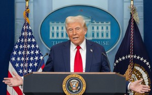 Tổng thống D. Trump: Áp thuế 100% với phim sản xuất ngoài nước Mỹ