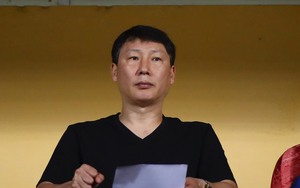 HLV Kim Sang Sik ra quyết định khi mất tiền đạo nhập tịch ở trận đấu lớn trong tháng này