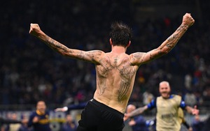 Francesco Acerbi: Ngày 'đôi cánh thiên thần' được phép tung bay