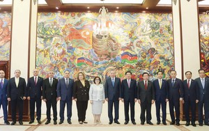 Tổng Bí thư Tô Lâm hội kiến Chủ tịch Quốc hội Azerbaijan