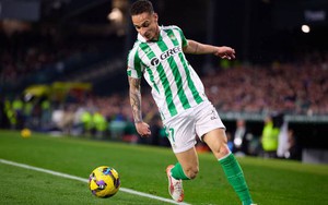 Sao MU có cơ hội được vinh danh ở hai CLB khác nhau trong cùng một mùa giải